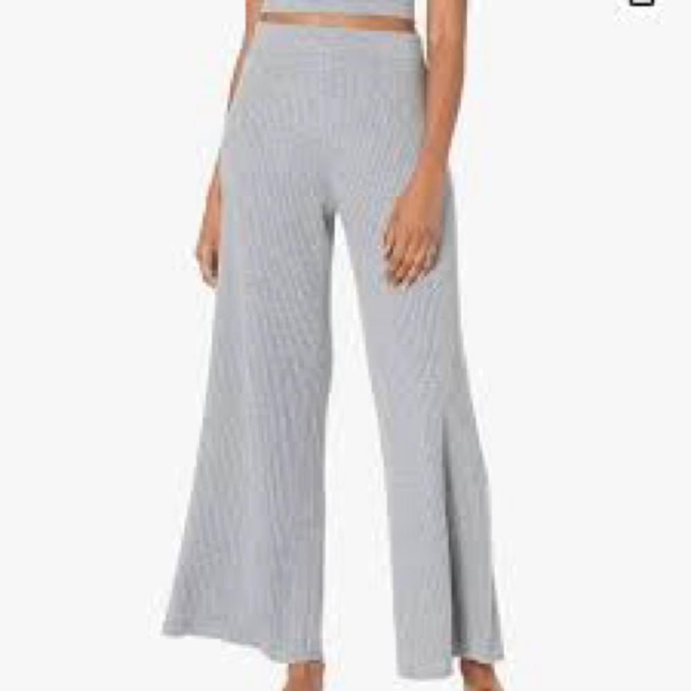 The drop medium Elegant Women's Wide Leg Gray Pants